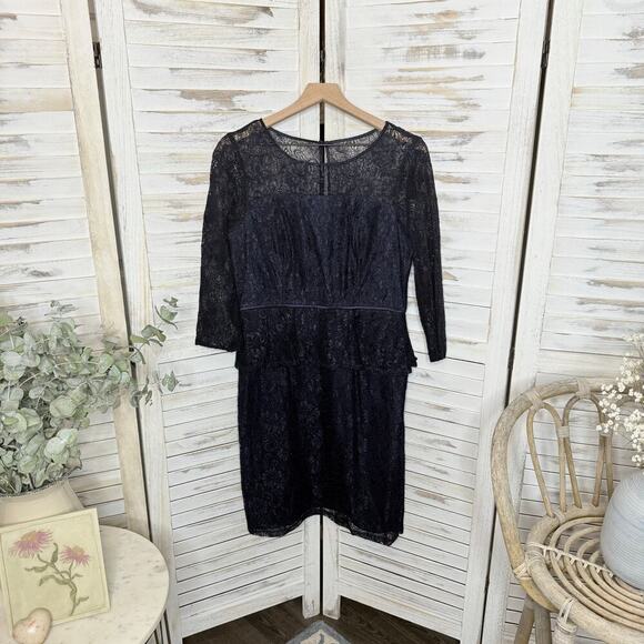 ADRIANNA PAPELL 12 Women's Lace Overlay Sheath Dress Peplum Navy Cocktail Short - Picture 13 of 14